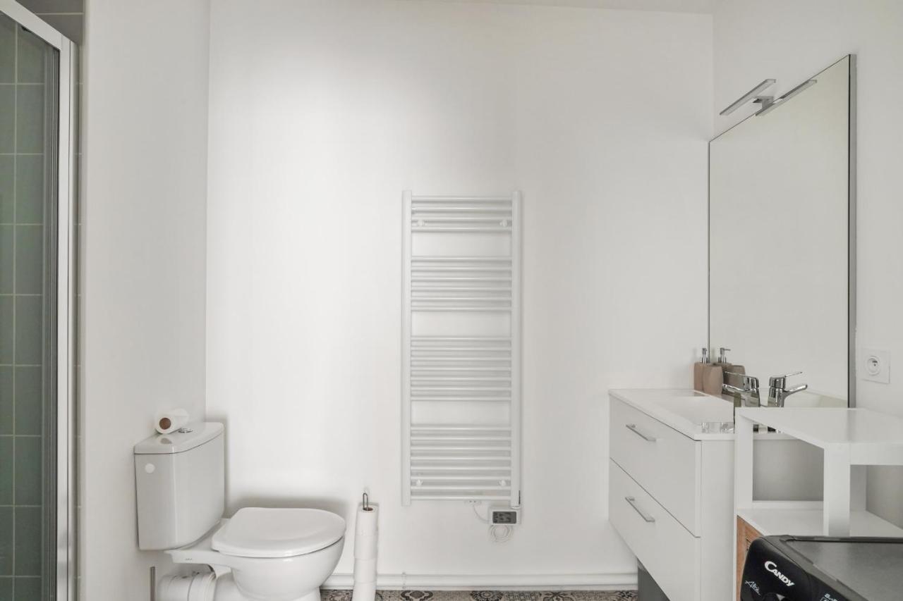 Appartement Des Tours - Welkeys La Rochelle  Bagian luar foto